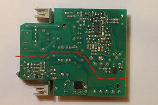 Here, the controller uses SMD technology and is mounted on the bottom side. The large SMD diode is the low voltage rectifier.